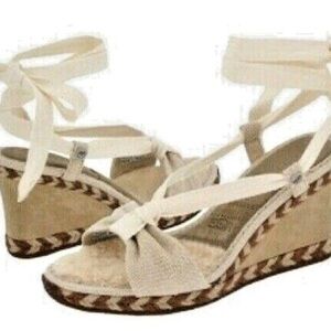 UGG Austrailia Cream AMELIE Ankle Wrap Wedges